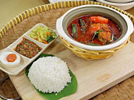 Asam Pedas Claypot Balakong food