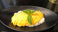Lemongrass Authentic Thai Cuisine food