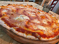 Pizza Borsalino food
