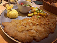 Schnitzelei Charlottenburg food