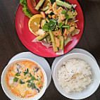 Hee-Yang Sushi & Thai food