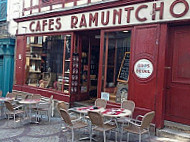 Cafes Ramuntcho inside