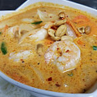 Thai La Moon food