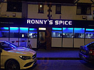 Ronny's Spice inside
