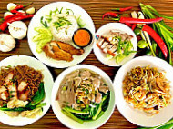 May Tuck Kitchen Měi Dá Chú Fáng food