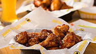 Buffalo Wild Wings College Point food
