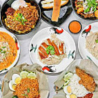 85 Cafe Chá Cān Shì food