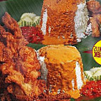 Nasi Kukus Tonggek (mydin Senawang) food