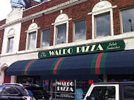 Waldo Pizza outside