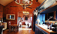 Barnacles Restaurant Bar Bistro inside