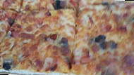 Carlton Grill And Pizza food