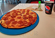 Domino´s Pizza Salamanca food