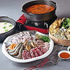 Huang He Lou Steamboat Huáng Hè Lóu Sì Chuān Huǒ Guō Diàn food