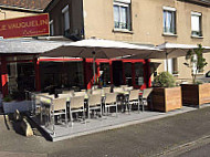 Restaurant Le Vauquelin outside