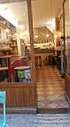 Cafes Debout inside