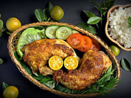 Ayam Penyet Best (paradigm Mall) food