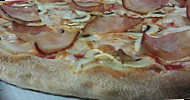 Pizzeria La Clave food