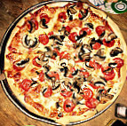 Sim's Pizzeria & Bar food