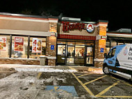 Wendy’s outside