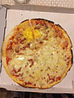 Pizzeria Los Alpes food