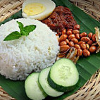 Biao Ge Nasi Lemak food