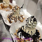 Funnel Cake Queen /boricuajax Cafe food