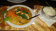 Saam Thai food