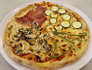 Pizzeria Da Luigi food