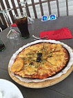 Pizza D'or food
