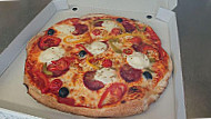Les Pizzas D'Amphion food