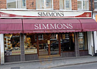 Simmons Bakers outside
