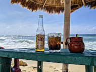 Mezcalitos Restaurant & Beach Bar Cozumel food