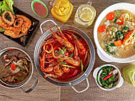Restoran Thara Thai Tomyam Udang Galah food