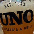 Uno Pizzeria Grill Sterling Heights inside