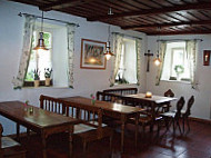 Schloss Schenke food