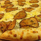 Pellegrini Pizza food