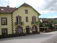 Hotel Restaurant du Haut Roc inside