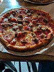 Blaze Pizza E Colorado Blvd food
