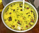 Naseeb Indian Takeaway food