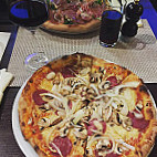 Bistro Pizzeria Mario & Lino food