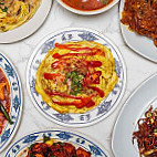 Restoran Lima Bintang food