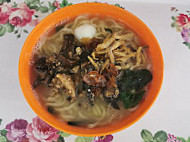 Py Pan Mee Noodles House food