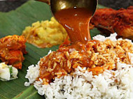 Kumaran Catering food