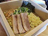 Ramen Hayatemaru food