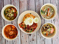 Lan Selama Tom Yam (taman Medan) food