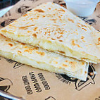 Dillas Quesadillas food