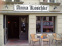 Anna Koschke inside