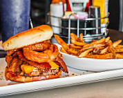 The Hub Sports Bar And Grill food
