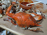 L V Crab Cafe food