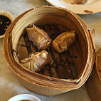 Le Ching Tea House food